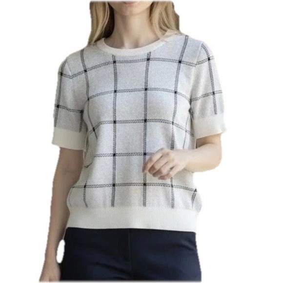 Ann Taylor Sweaters - Ann Taylor Outlet Short Sleeve Sweater XS White With Detailing Classic‎ Polished
